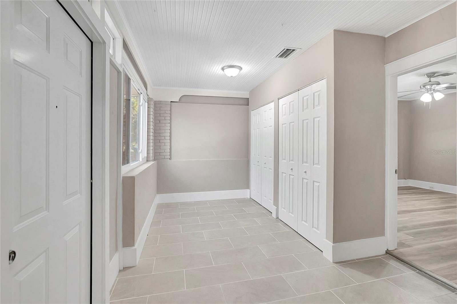 Image 5 of 39 For 703 16th Avenue Nw