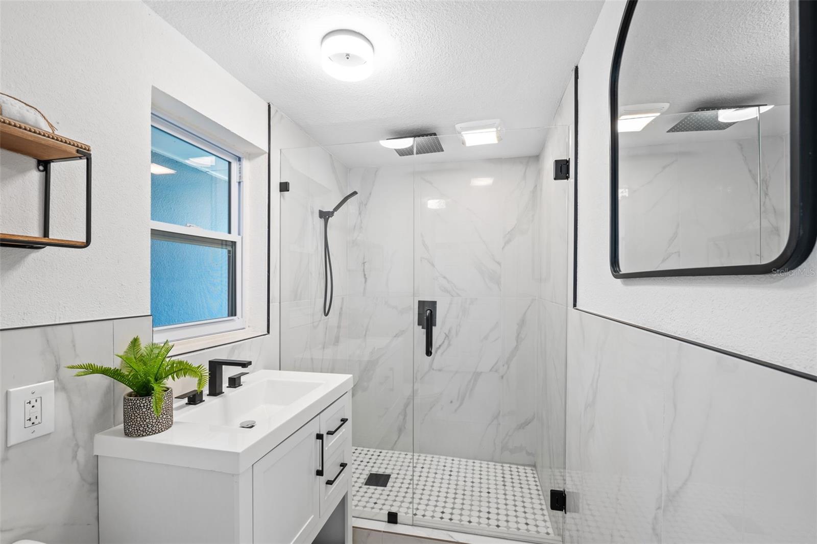 Image 26 of 42 For 1620 San Mateo Drive