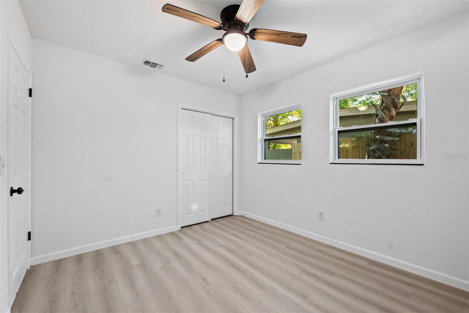 Image 33 of 42 For 1620 San Mateo Drive