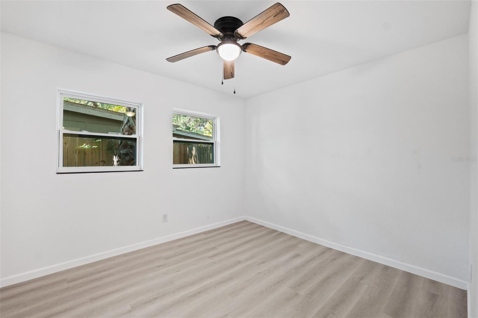 Image 34 of 42 For 1620 San Mateo Drive