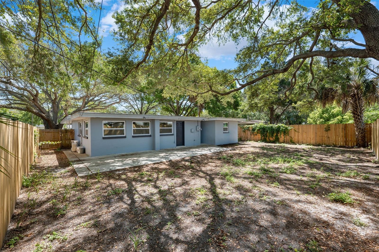 Image 35 of 42 For 1620 San Mateo Drive