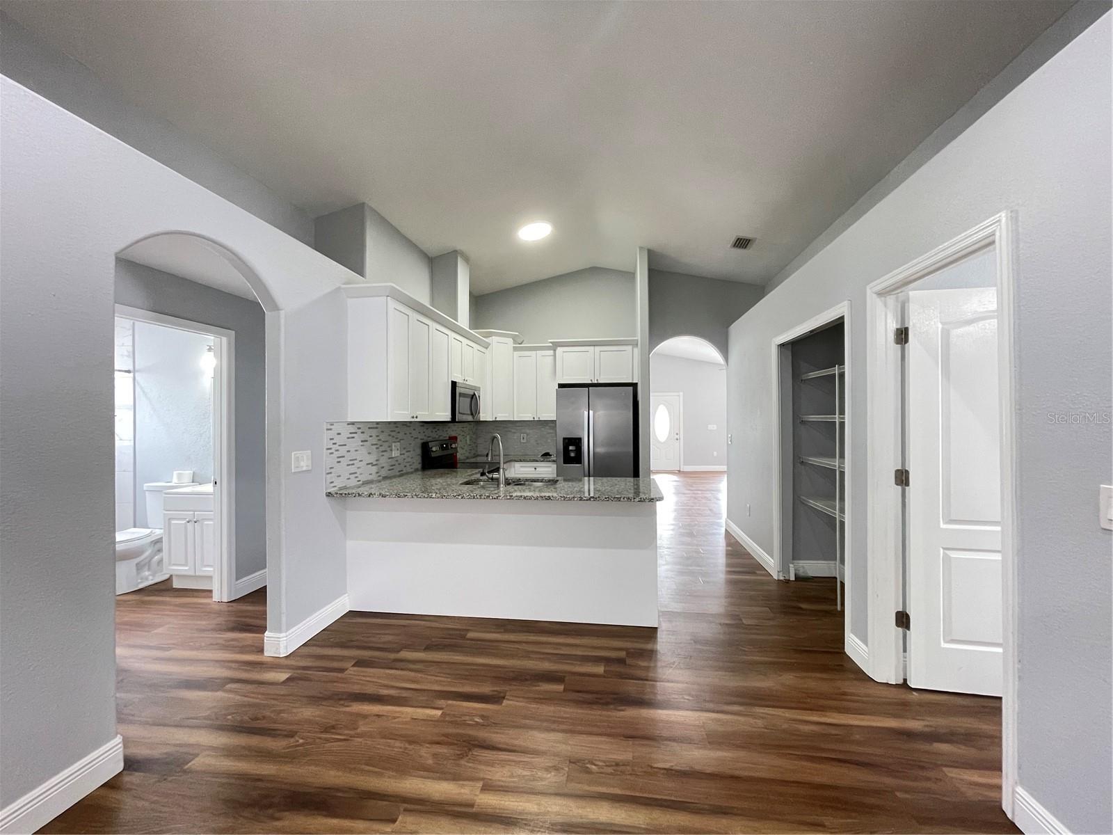 Image 9 of 19 For 2505 Aileen Street