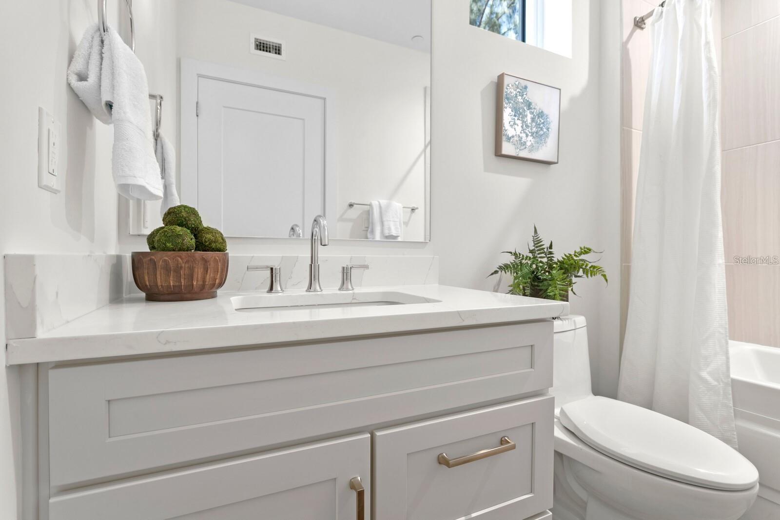 Image 27 of 54 For 864 N Osceola Ave