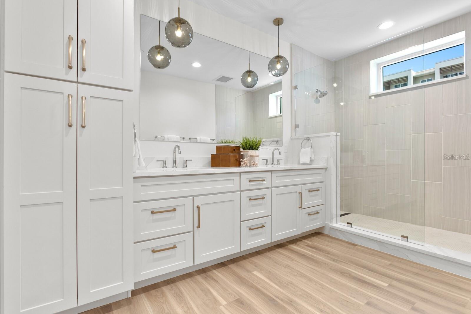 Image 35 of 54 For 864 N Osceola Ave