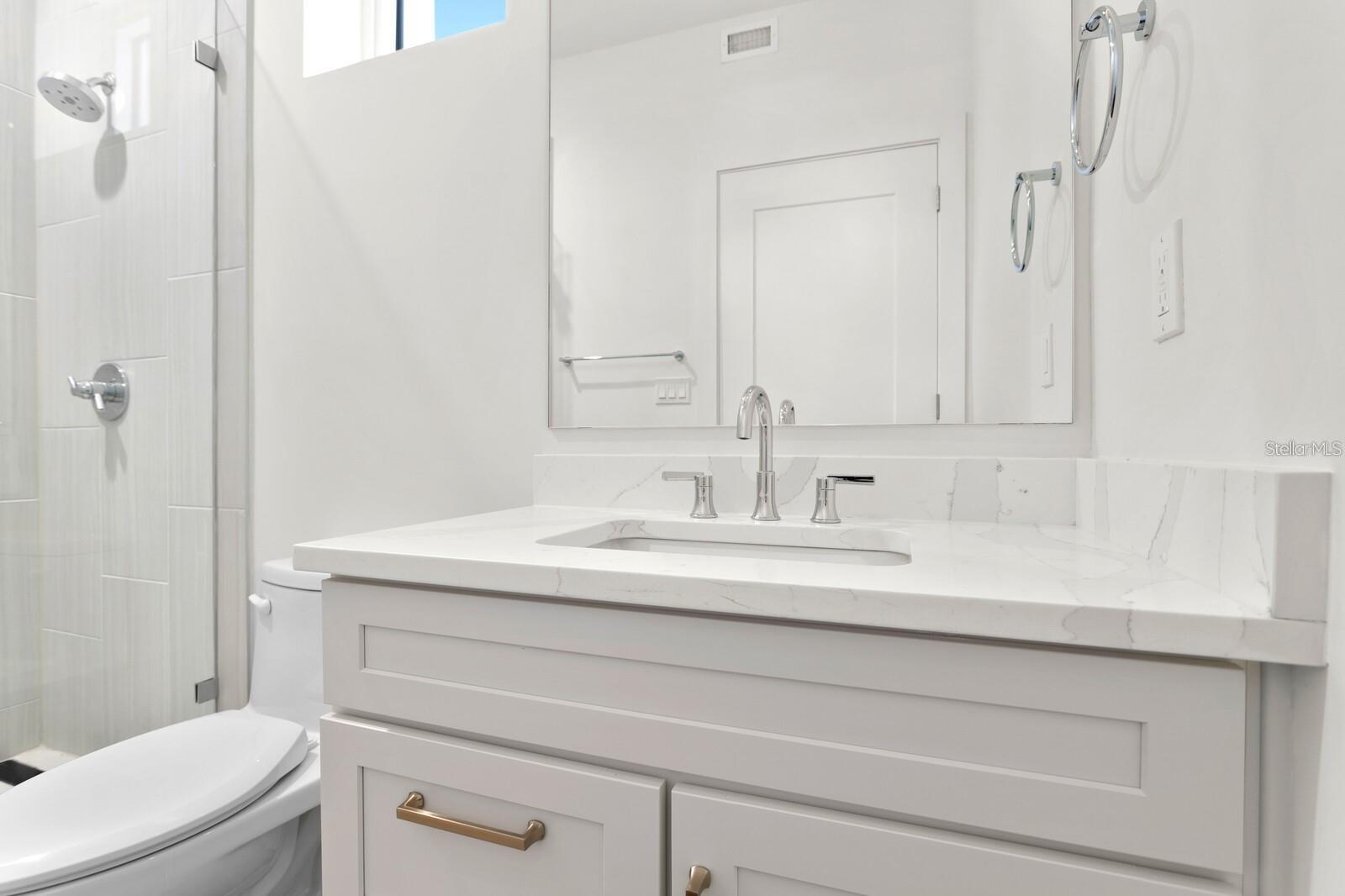 Image 39 of 54 For 864 N Osceola Ave