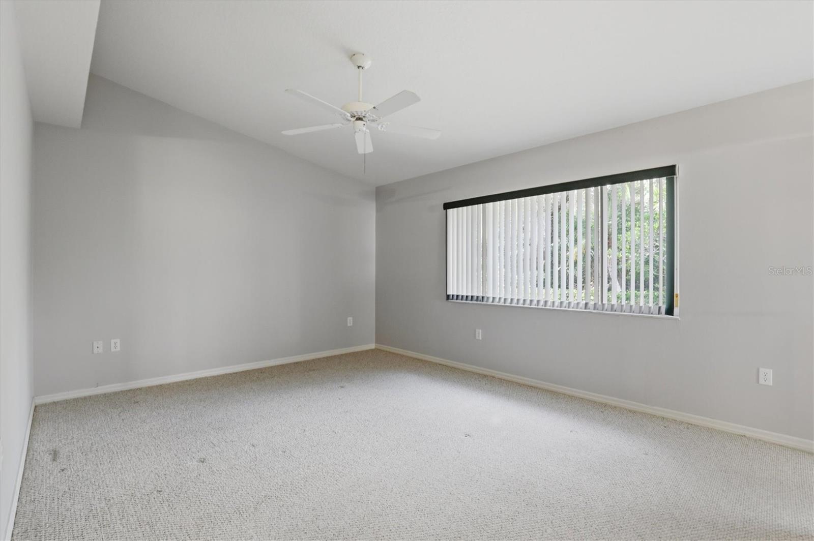 Image 21 of 33 For 45 Gulfwinds Drive W