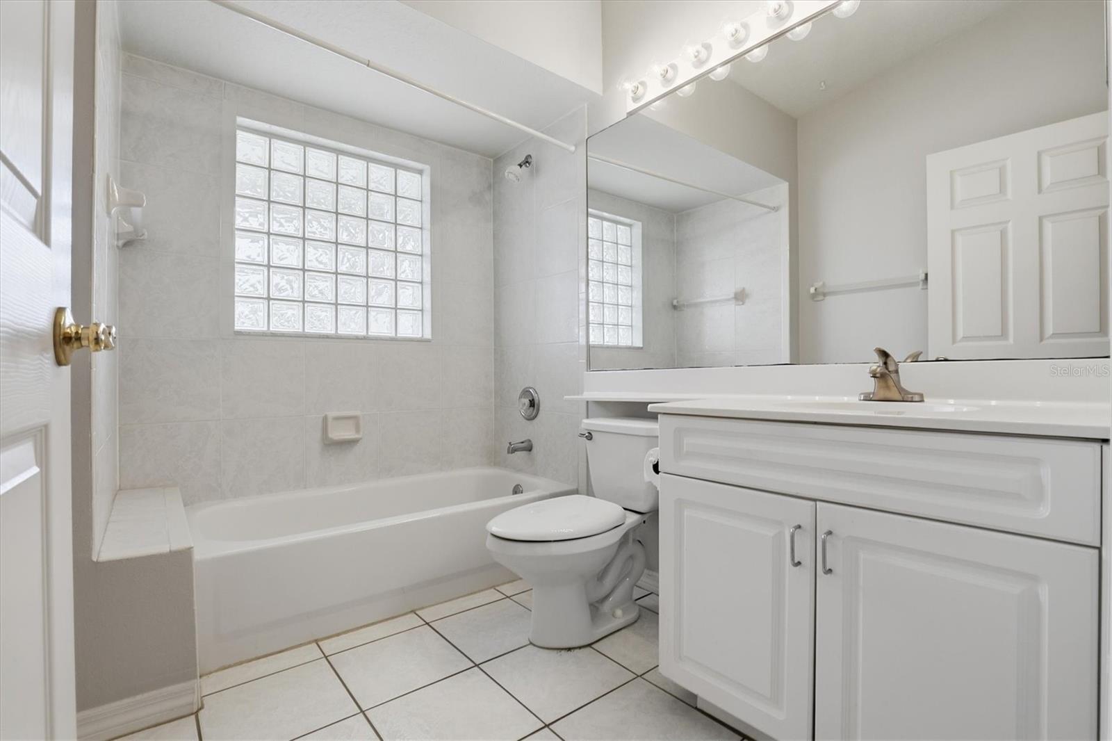 Image 25 of 33 For 45 Gulfwinds Drive W