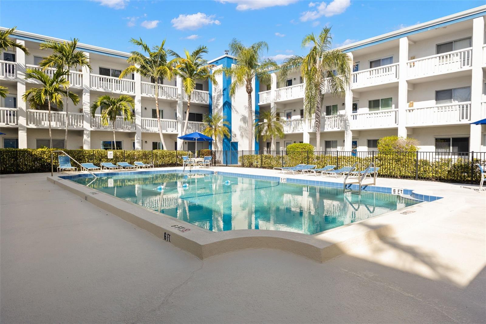 Image 19 of 25 For 350 79th Avenue N 332