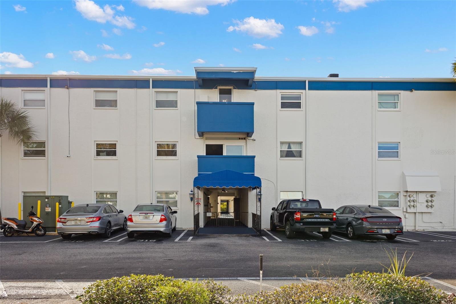 Image 24 of 25 For 350 79th Avenue N 332