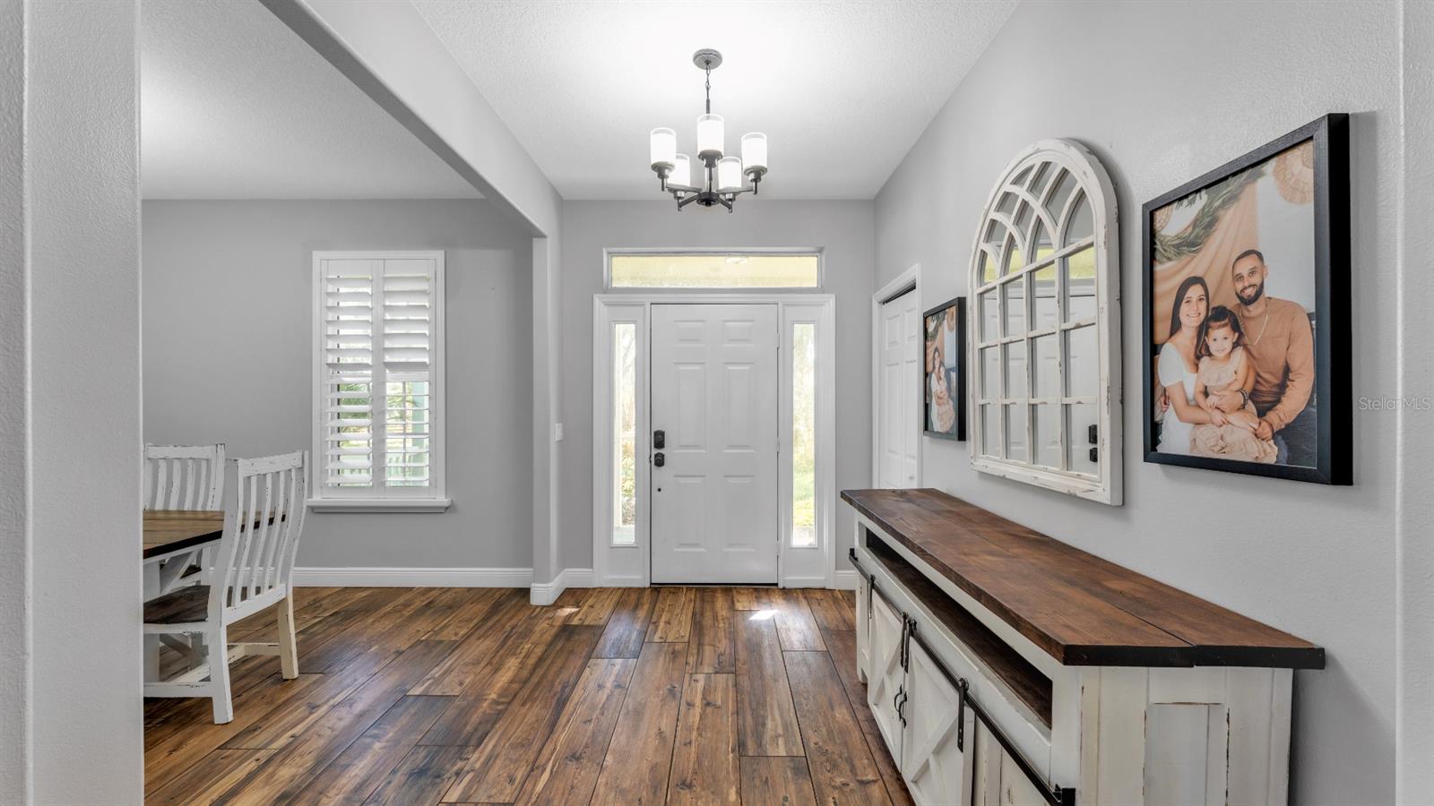 Image 10 of 58 For 12459 Fort King Road