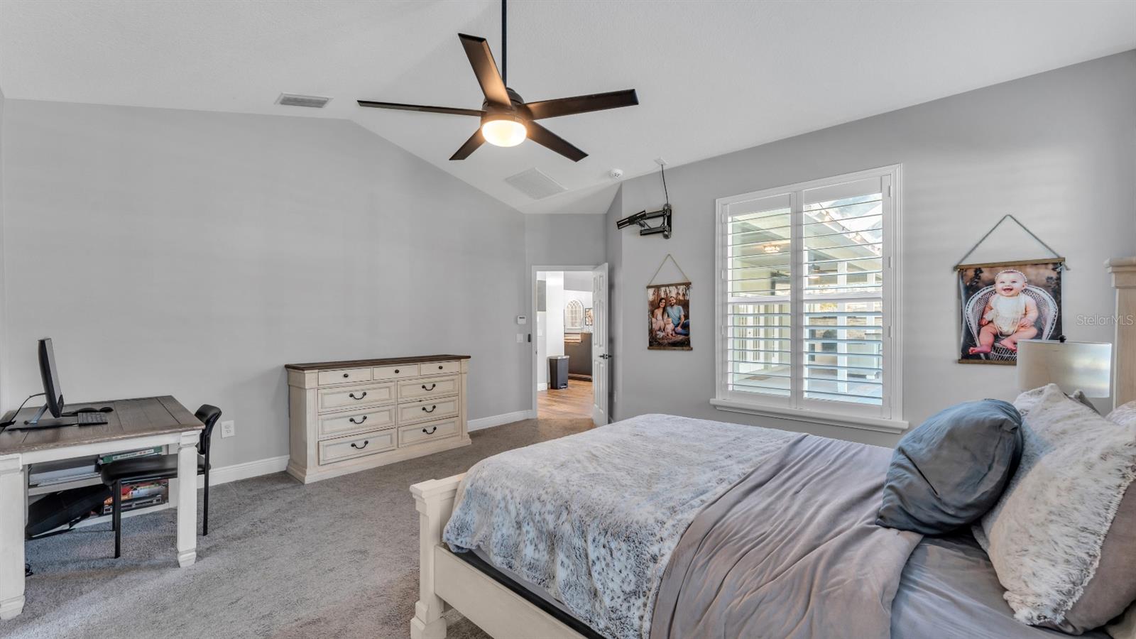 Image 22 of 58 For 12459 Fort King Road