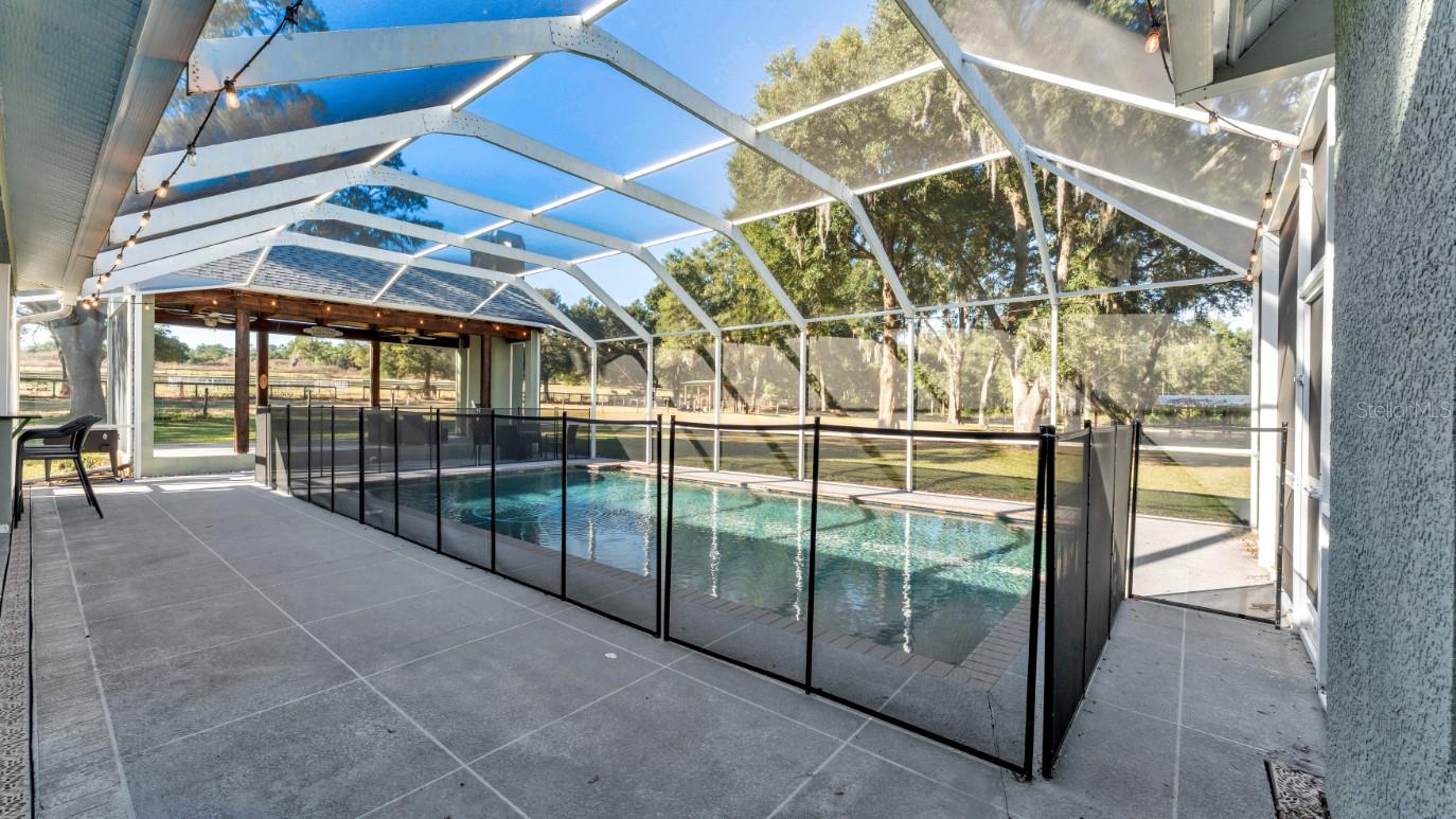 Image 36 of 58 For 12459 Fort King Road