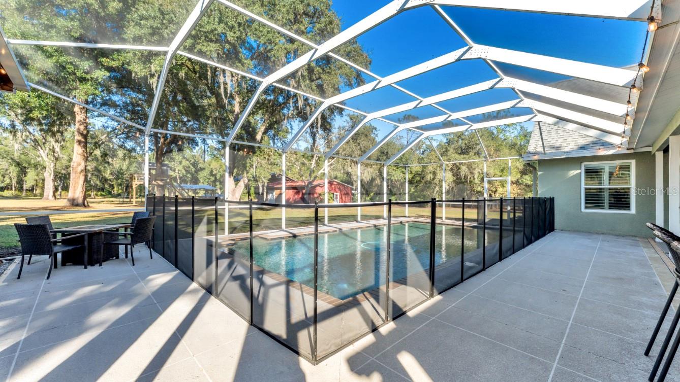 Image 37 of 58 For 12459 Fort King Road