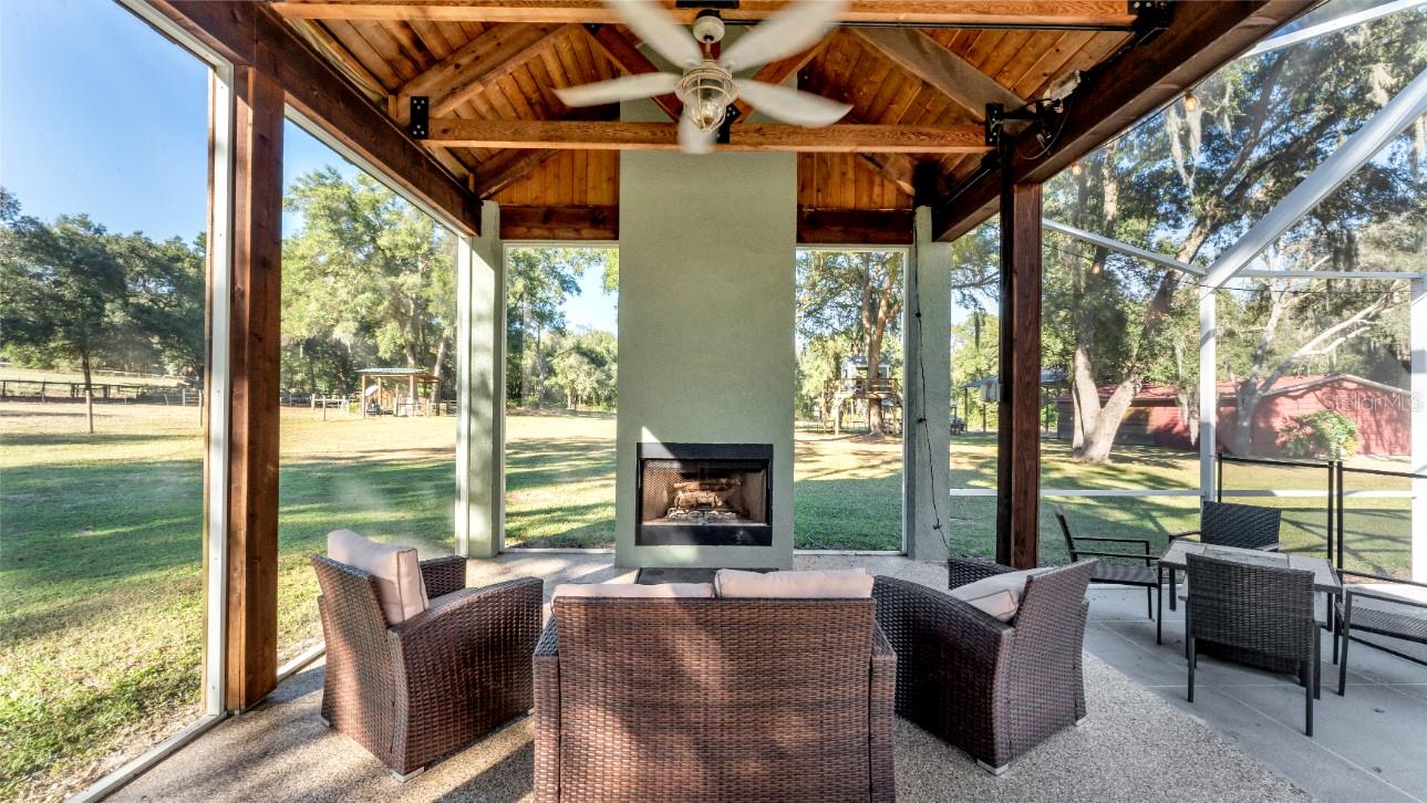 Image 39 of 58 For 12459 Fort King Road