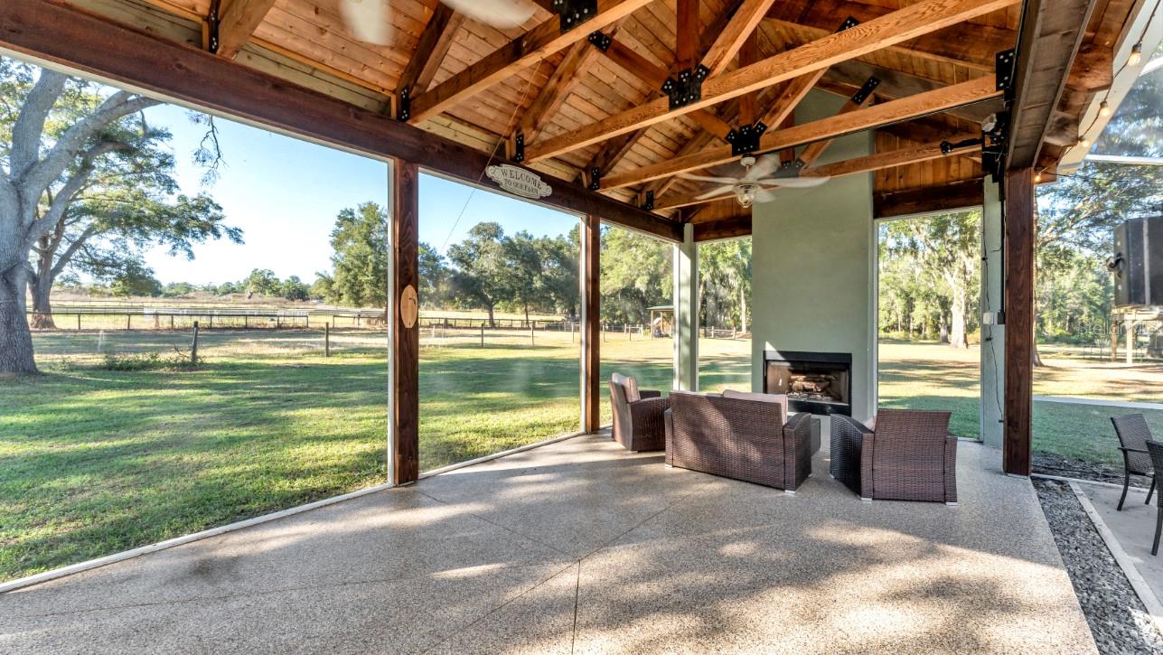 Image 41 of 58 For 12459 Fort King Road