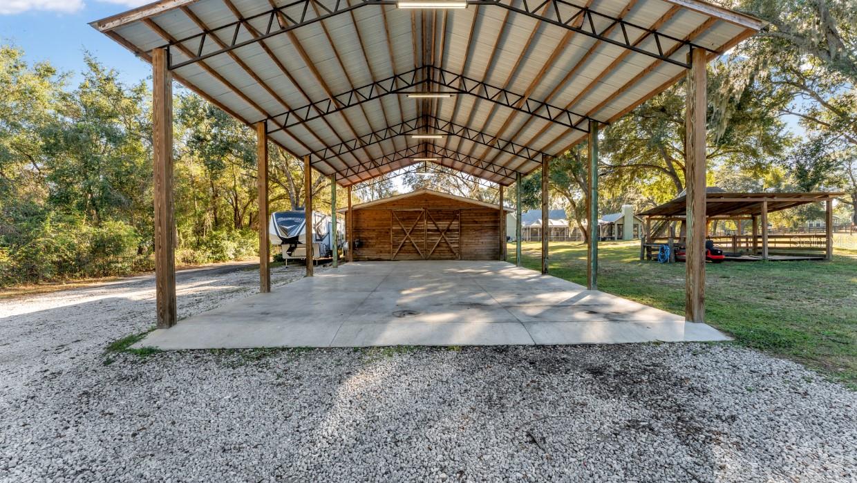 Image 52 of 58 For 12459 Fort King Road