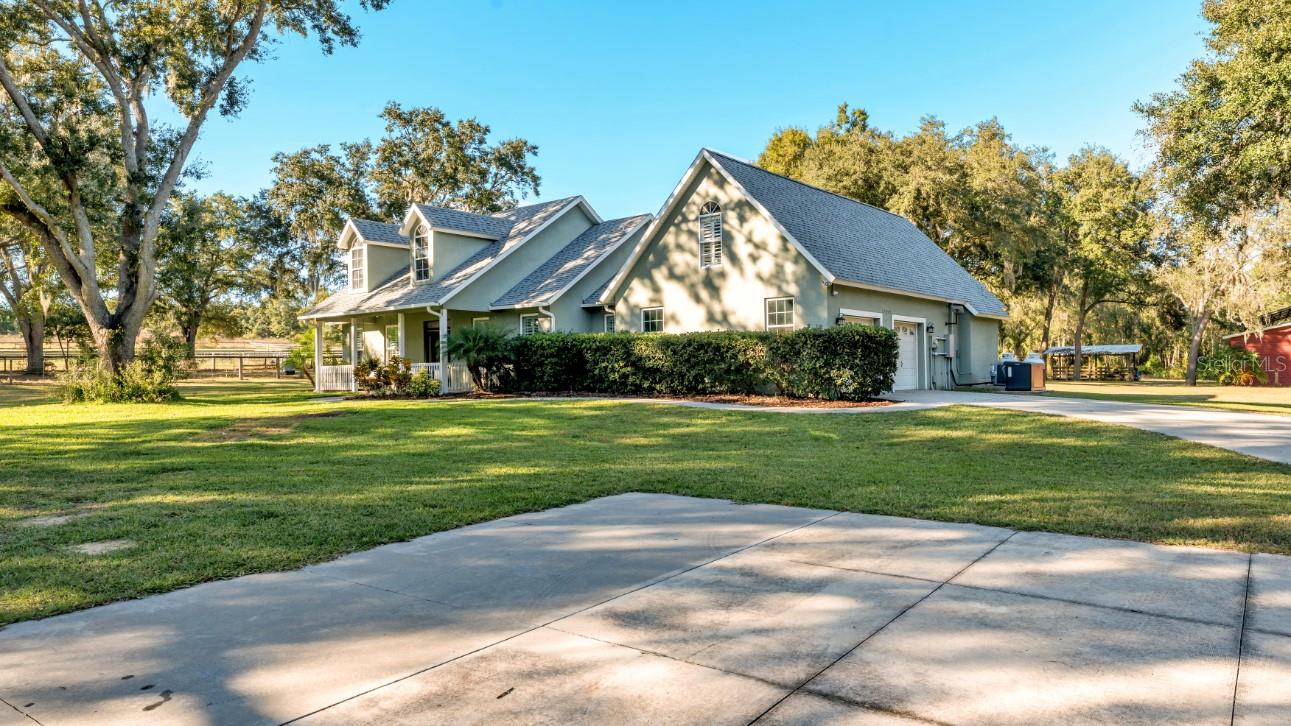 Image 8 of 58 For 12459 Fort King Road