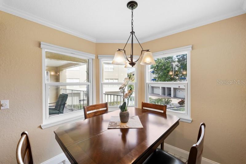 Image 10 of 37 For 1125 Pinellas Bayway S 106