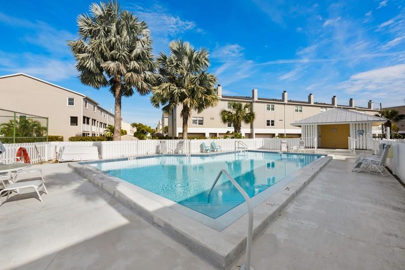 Image 26 of 37 For 1125 Pinellas Bayway S 106