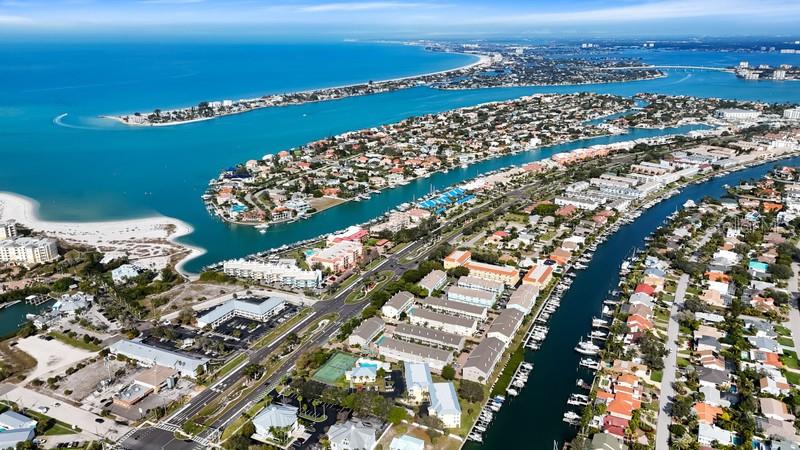 Image 35 of 37 For 1125 Pinellas Bayway S 106