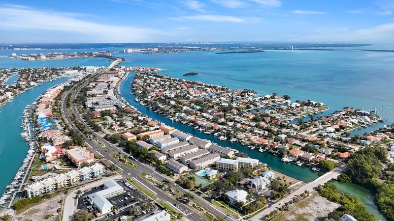 Image 36 of 37 For 1125 Pinellas Bayway S 106