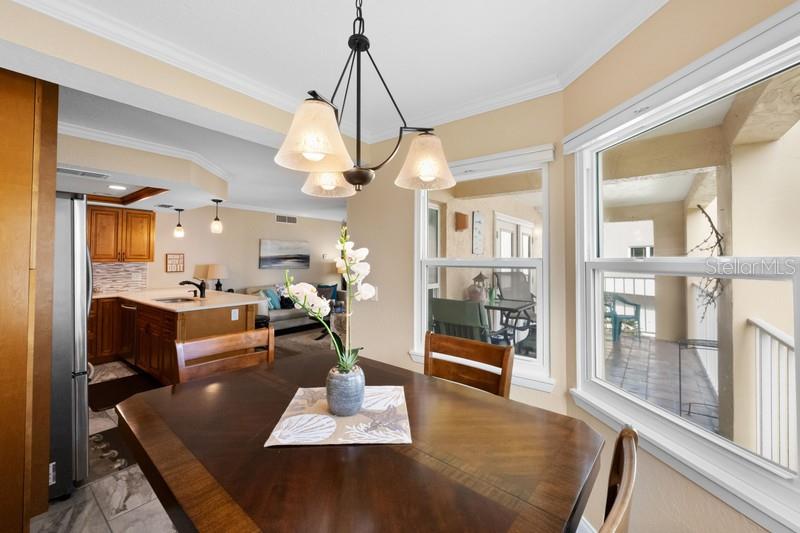 Image 8 of 37 For 1125 Pinellas Bayway S 106