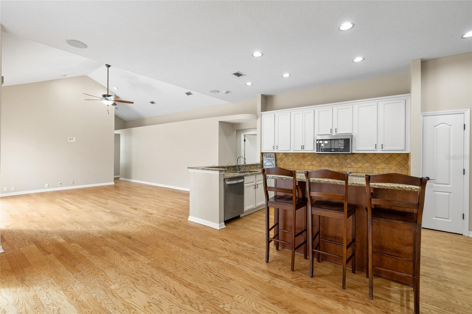 Image 26 of 67 For 12310 Seabrook Drive