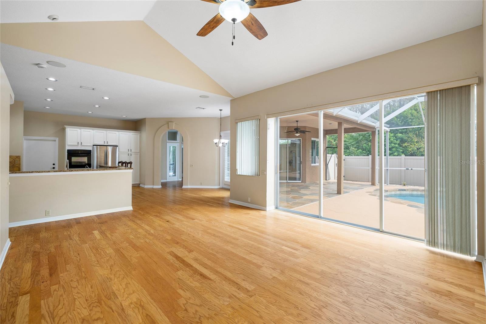 Image 28 of 67 For 12310 Seabrook Drive