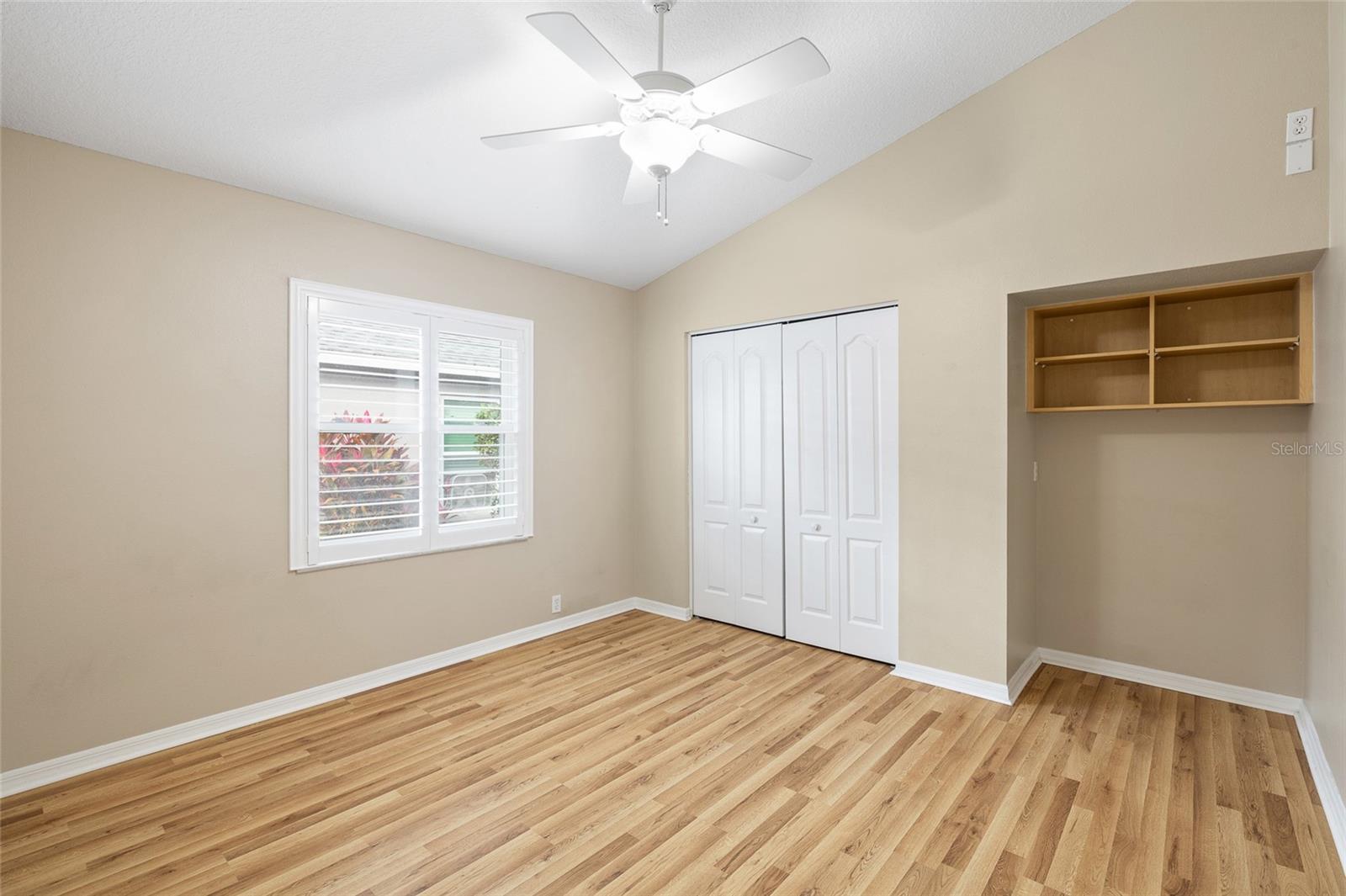 Image 37 of 67 For 12310 Seabrook Drive