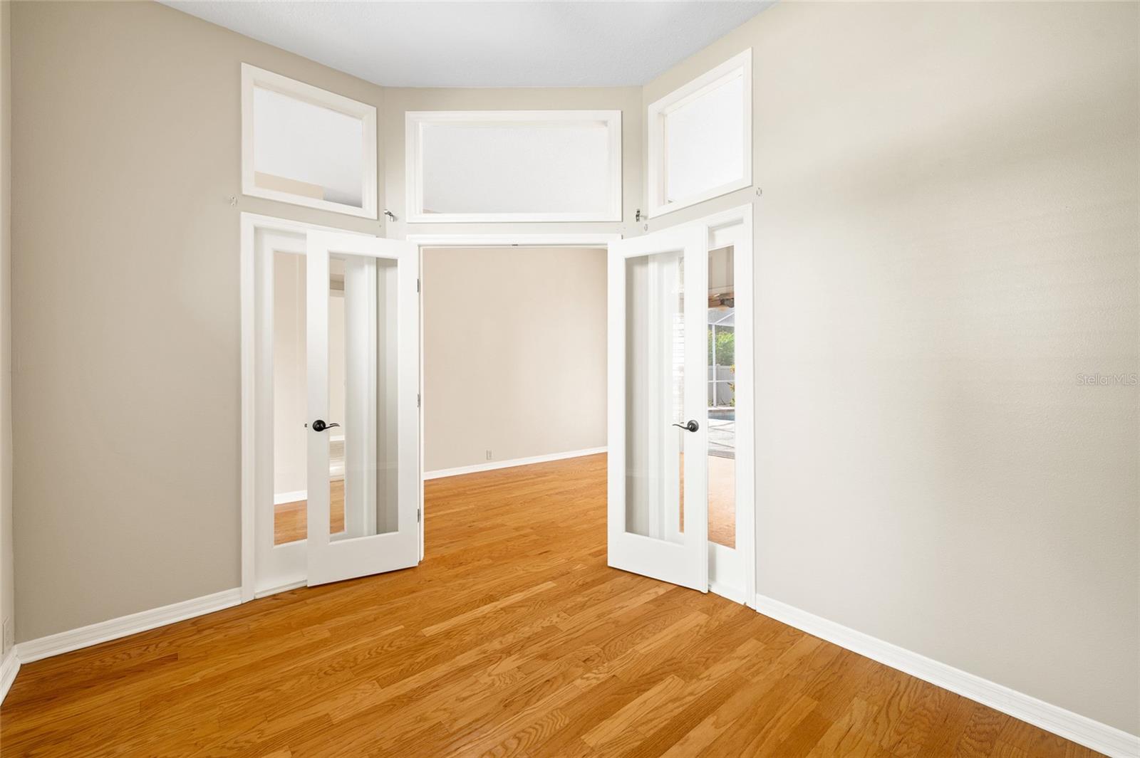 Image 44 of 67 For 12310 Seabrook Drive