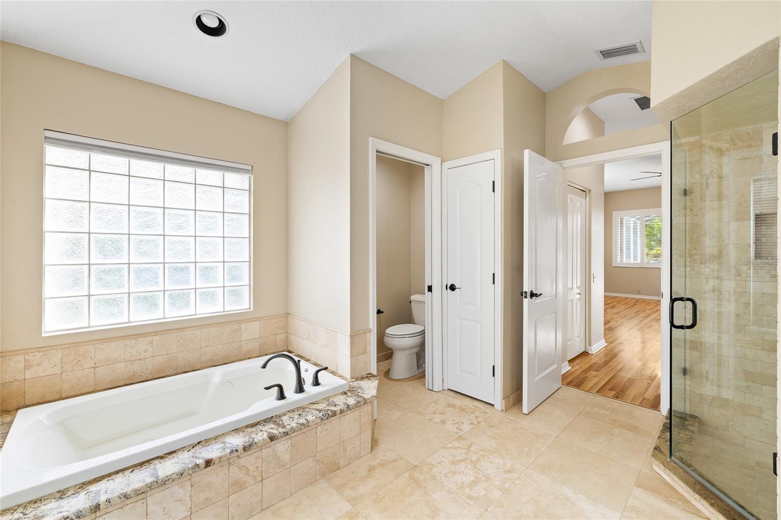 Image 52 of 67 For 12310 Seabrook Drive