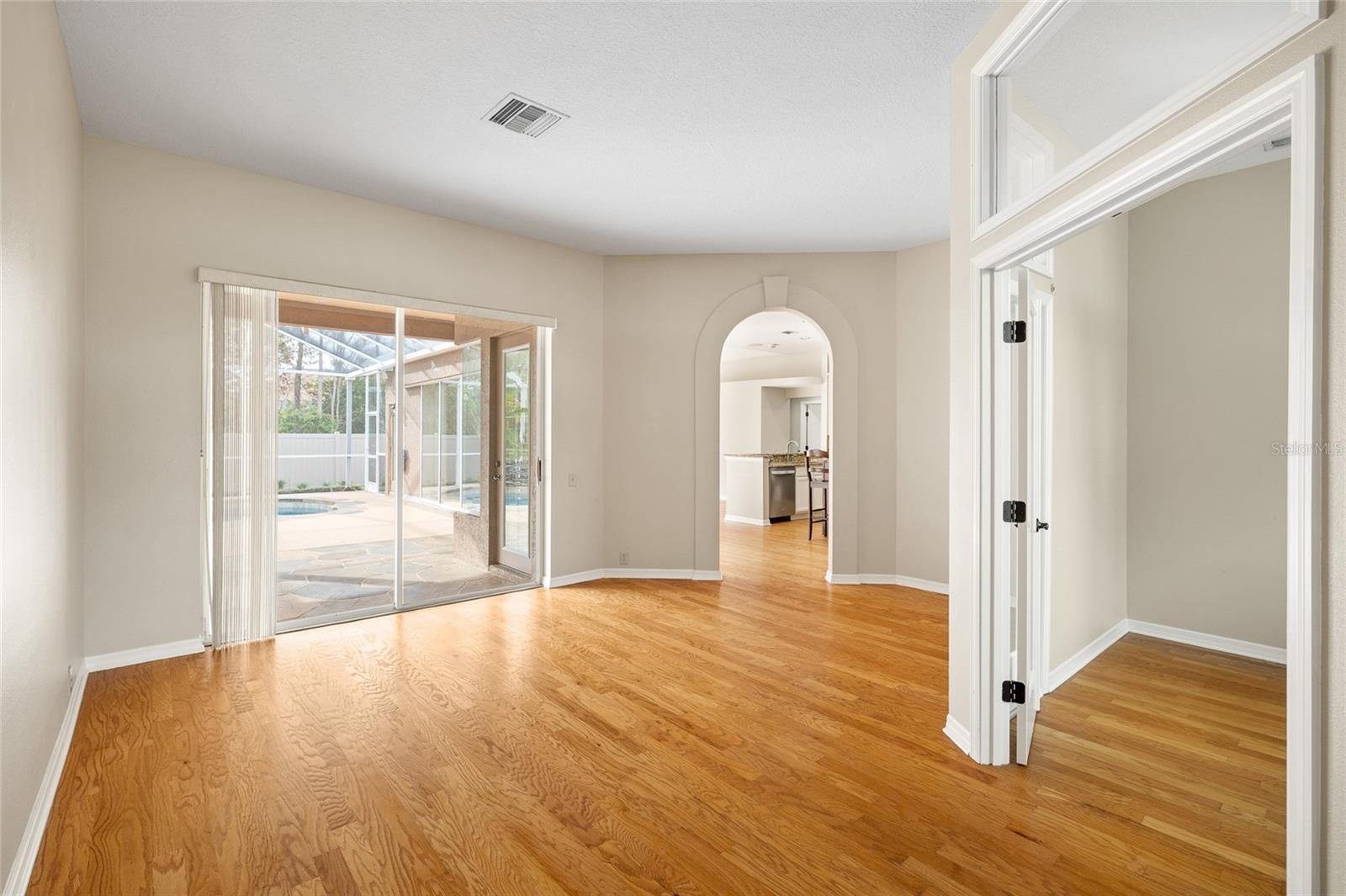 Image 54 of 67 For 12310 Seabrook Drive