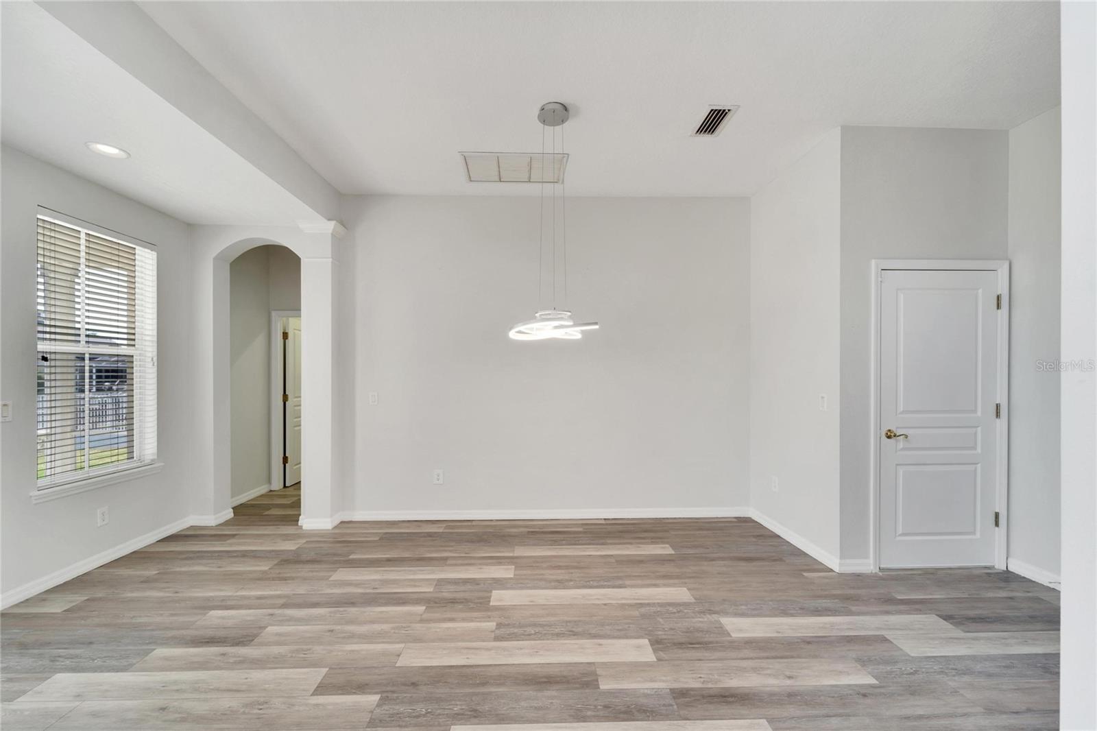 Image 34 of 97 For 5604 Skimmer Drive