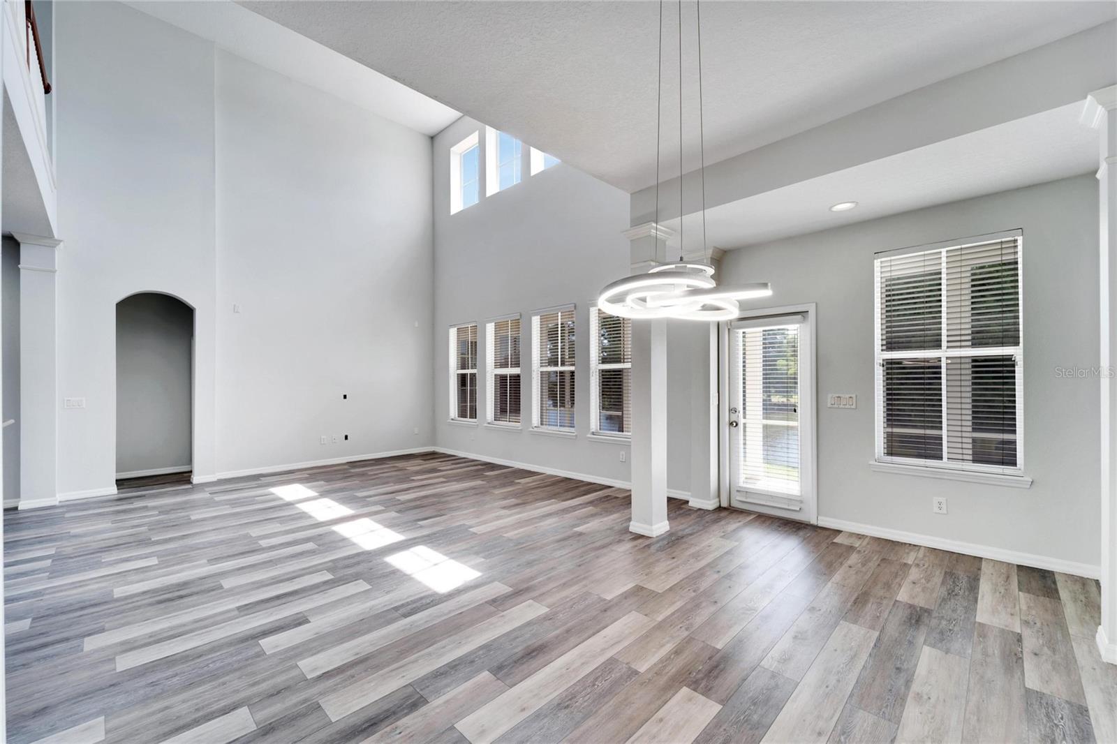 Image 35 of 97 For 5604 Skimmer Drive