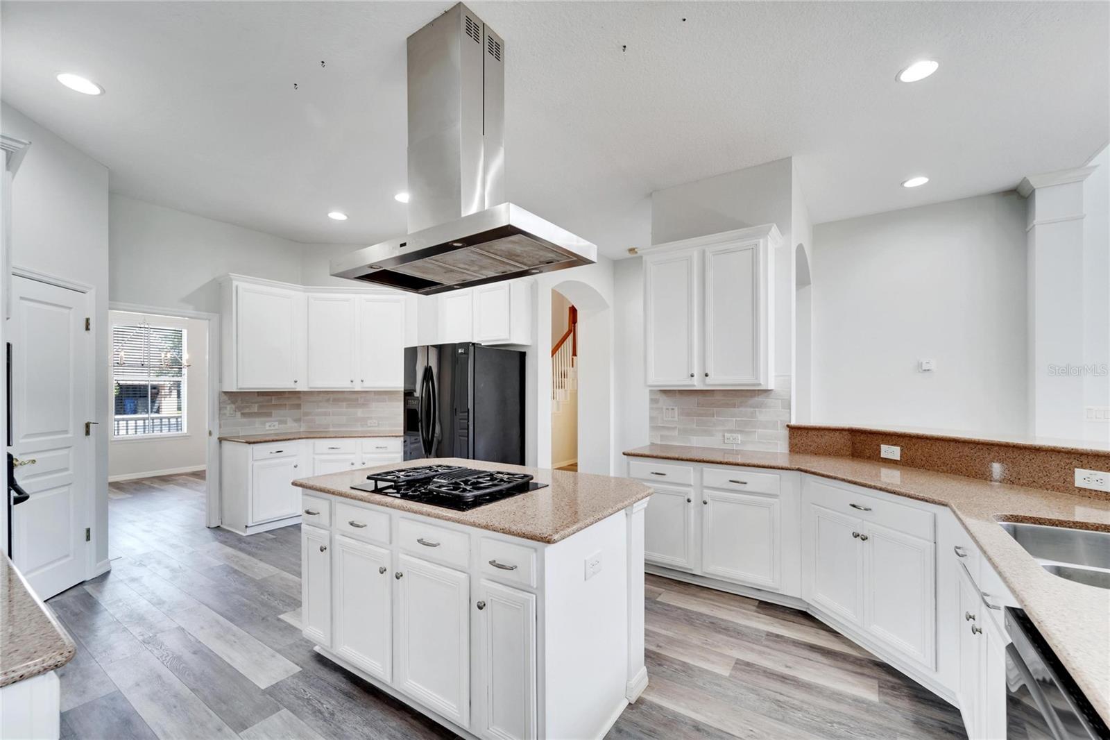 Image 39 of 97 For 5604 Skimmer Drive