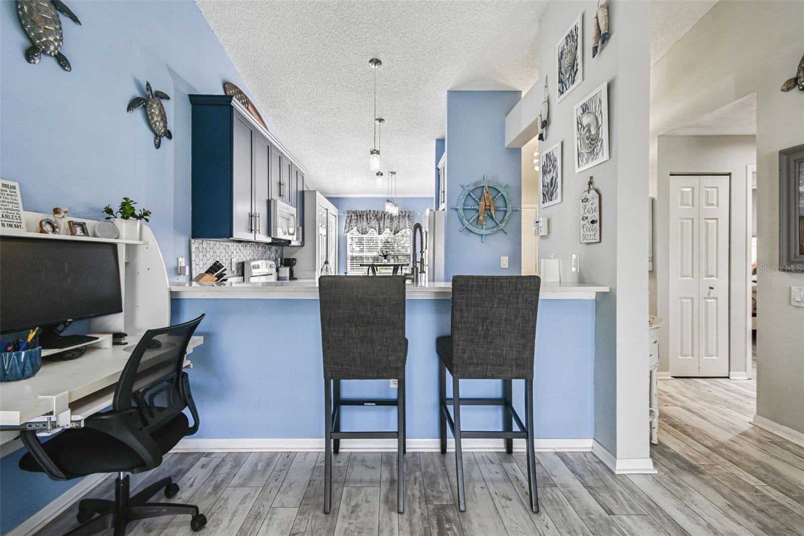 Image 10 of 55 For 4210 Caddie Drive E 202