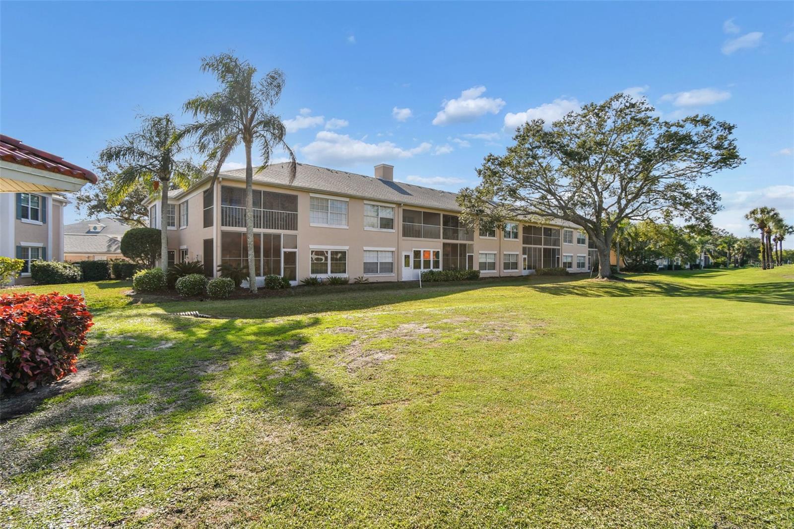 Image 42 of 55 For 4210 Caddie Drive E 202