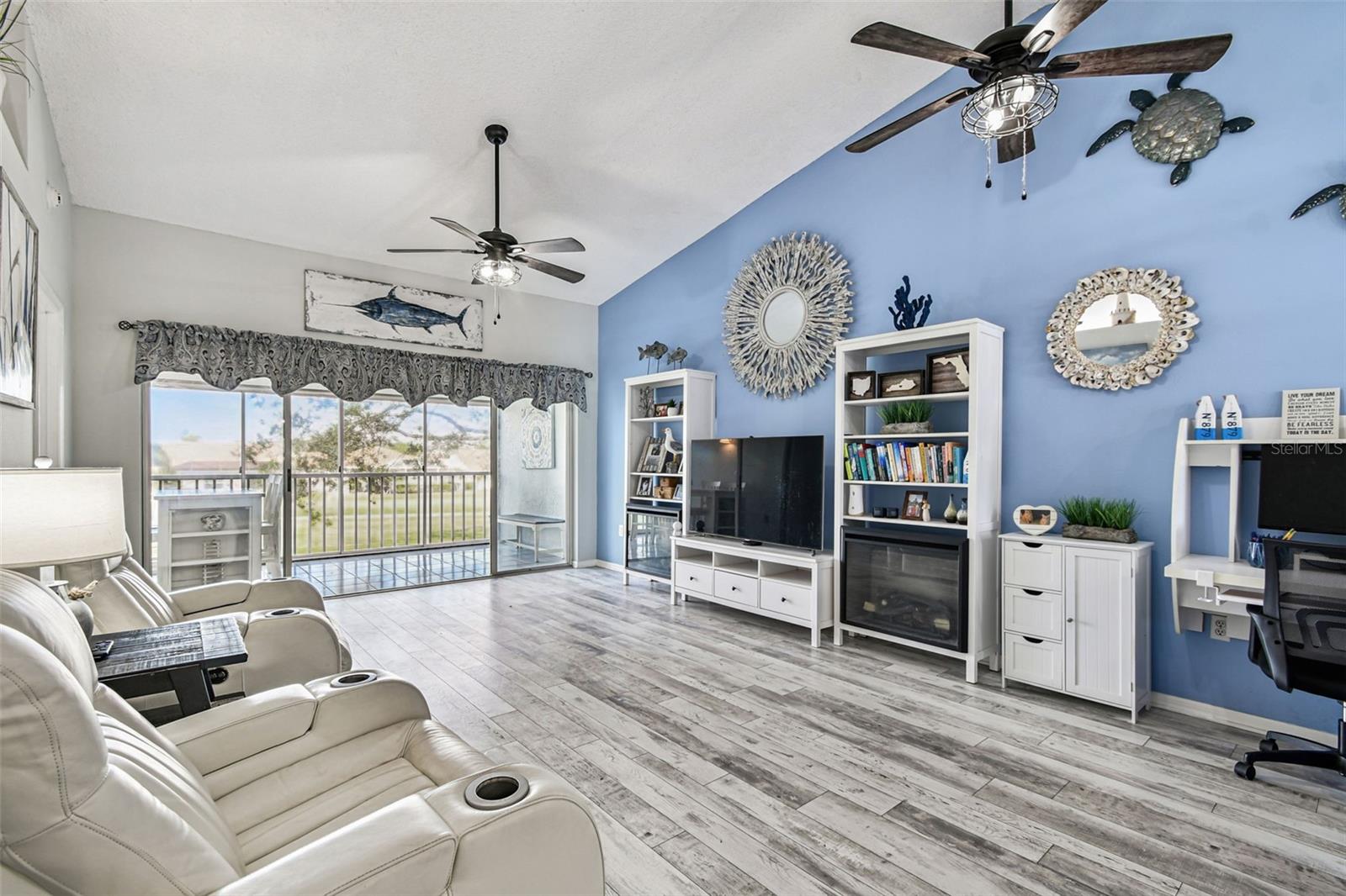 Image 7 of 55 For 4210 Caddie Drive E 202