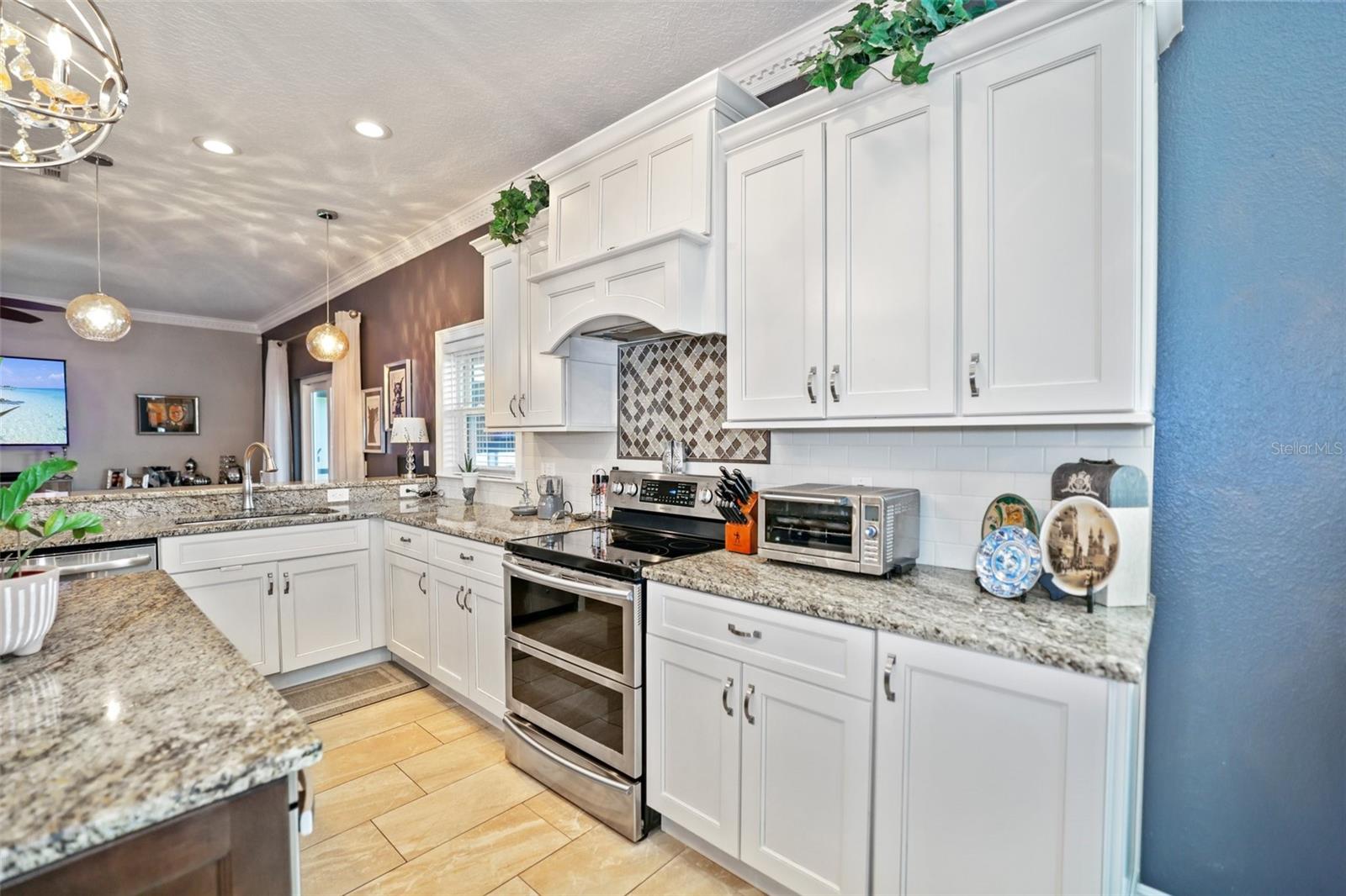 Image 18 of 71 For 8524 Tidal Bay Lane