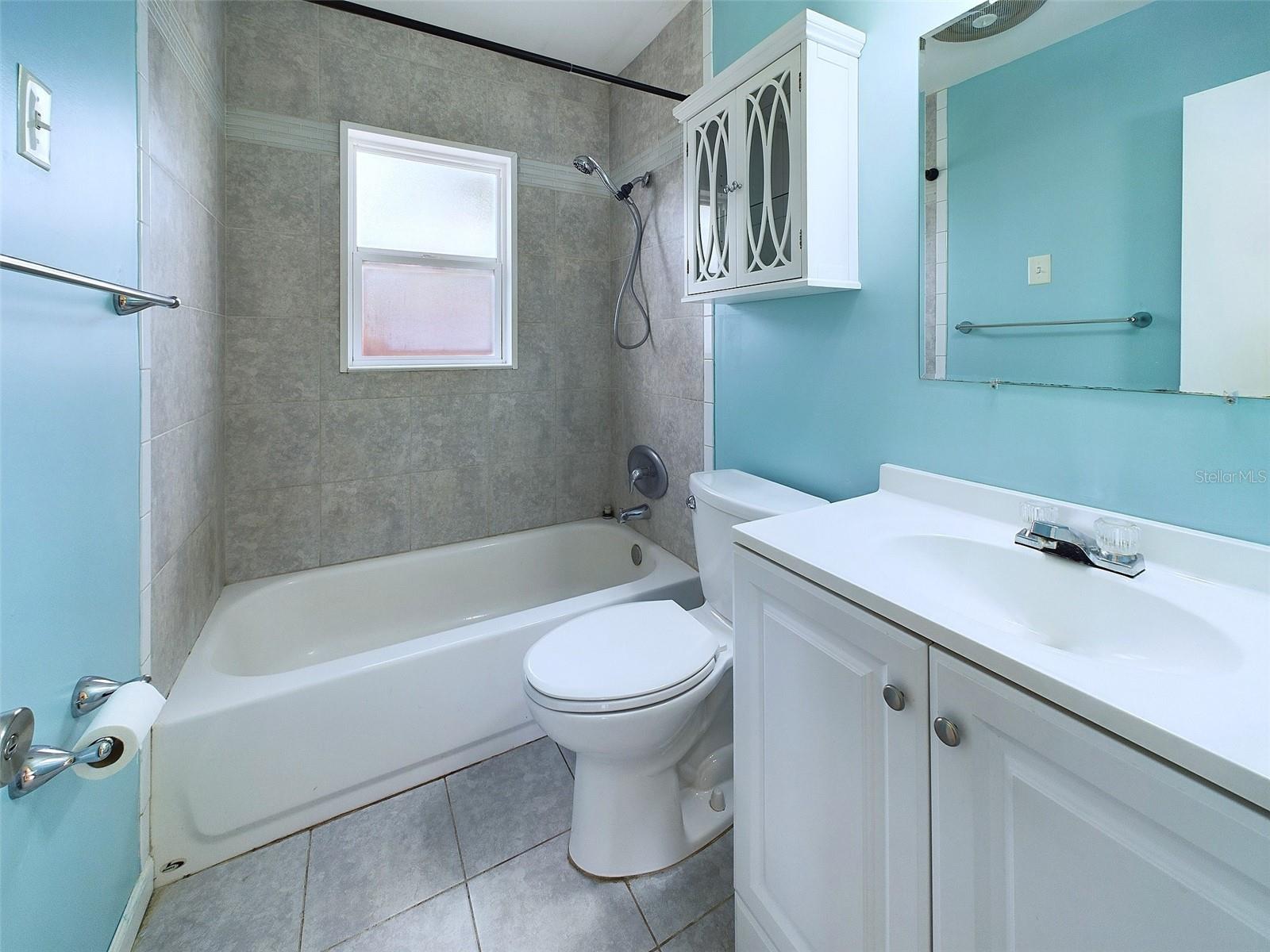 Image 7 of 19 For 7800 46th Way N