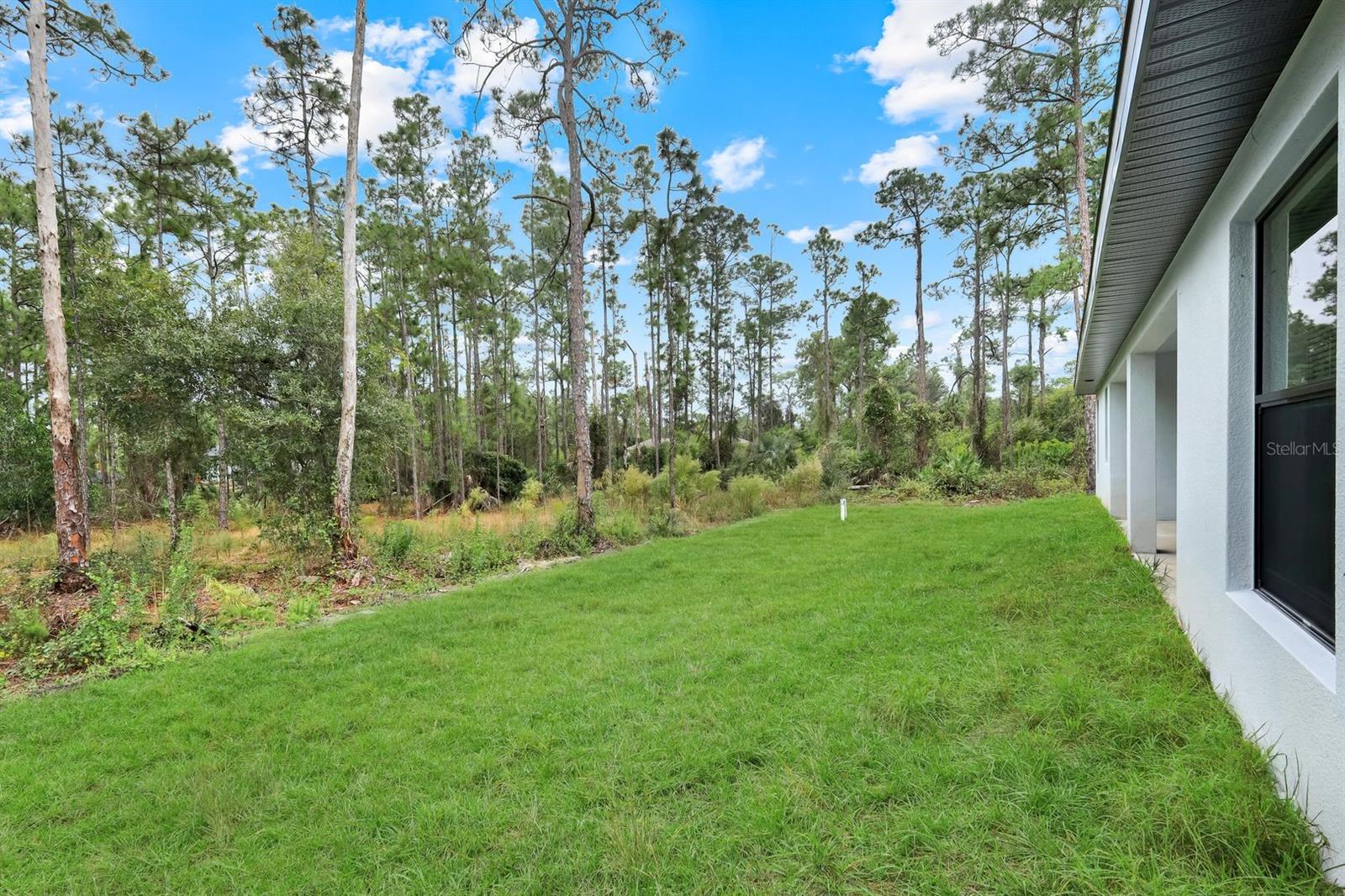 Image 29 of 35 For 1102 Edison Avenue