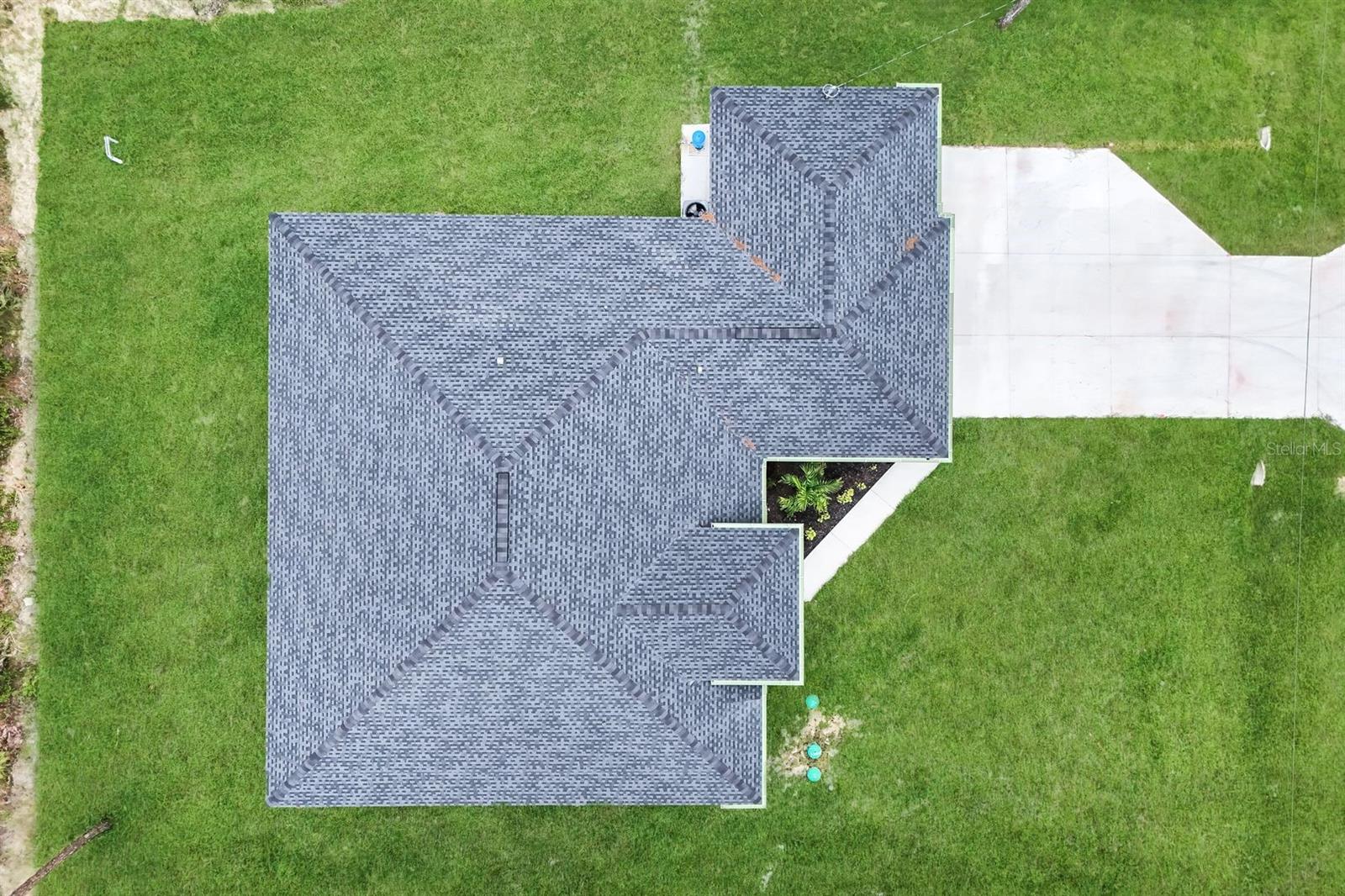 Image 33 of 35 For 1102 Edison Avenue