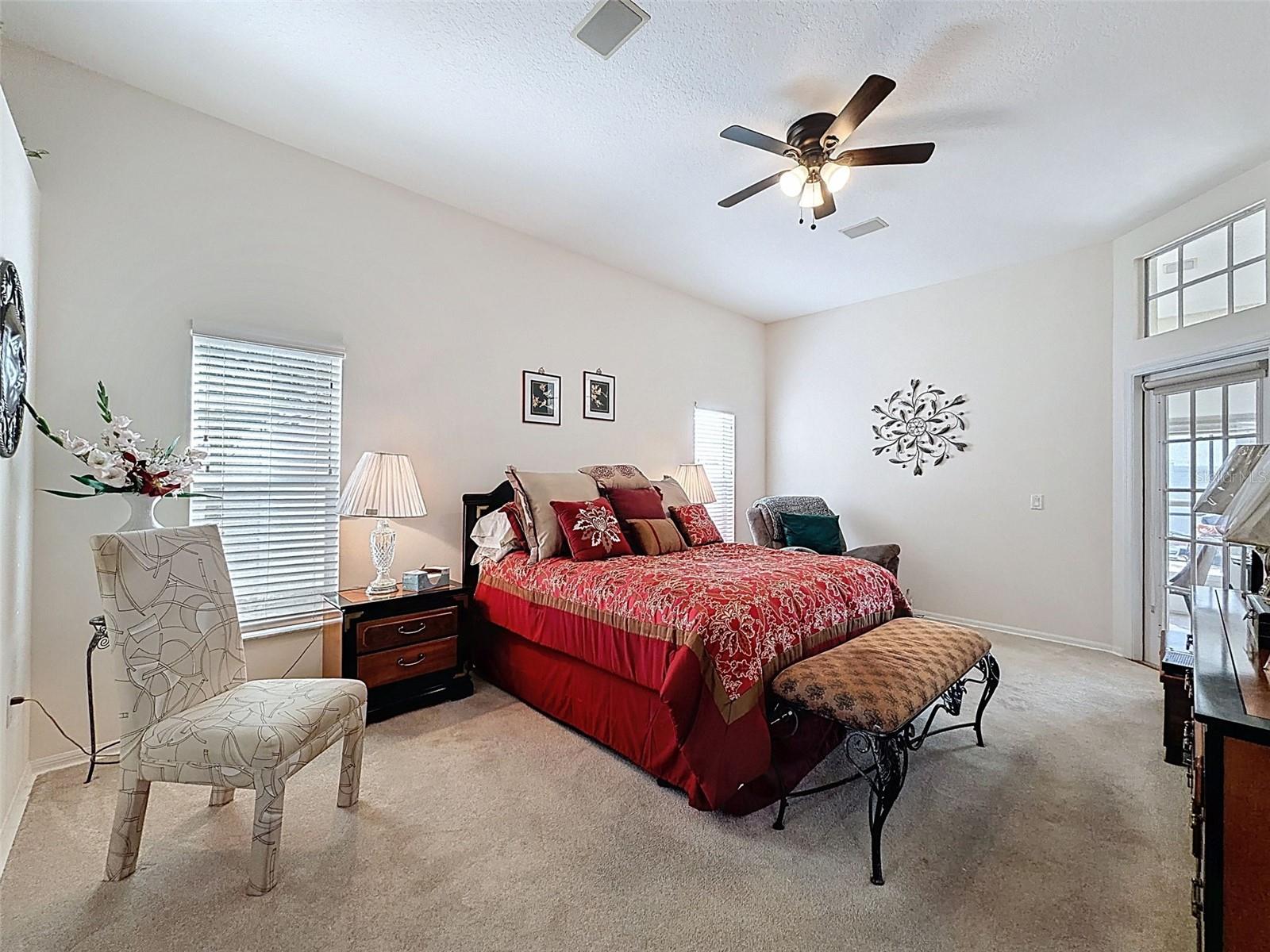 Listing photo id 33 for 8704 Cypress Lakes Boulevard