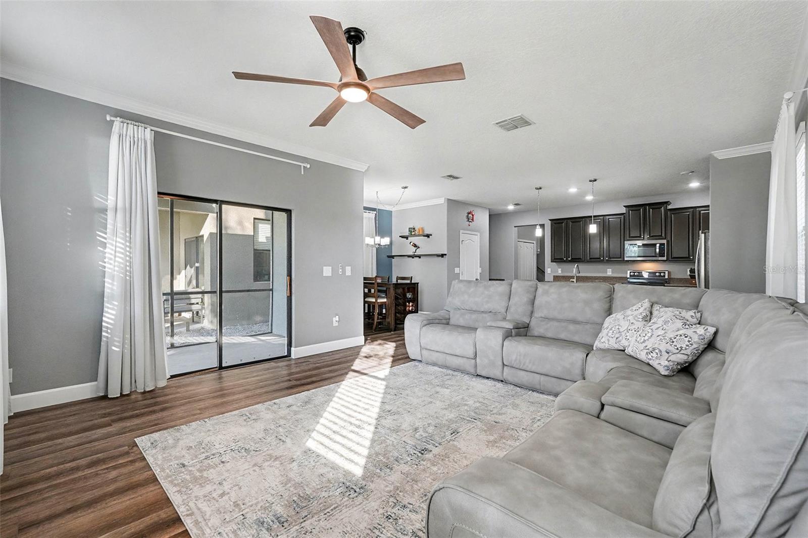 Image 12 of 33 For 1217 Ballard Green Place