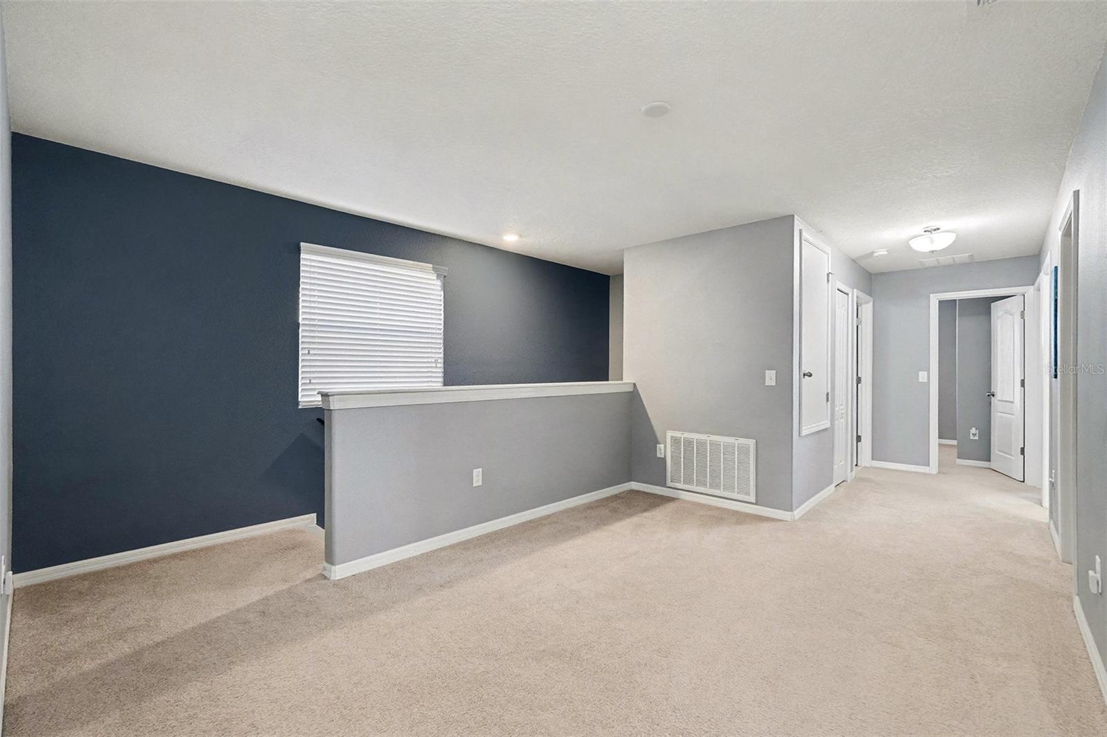 Image 17 of 33 For 1217 Ballard Green Place