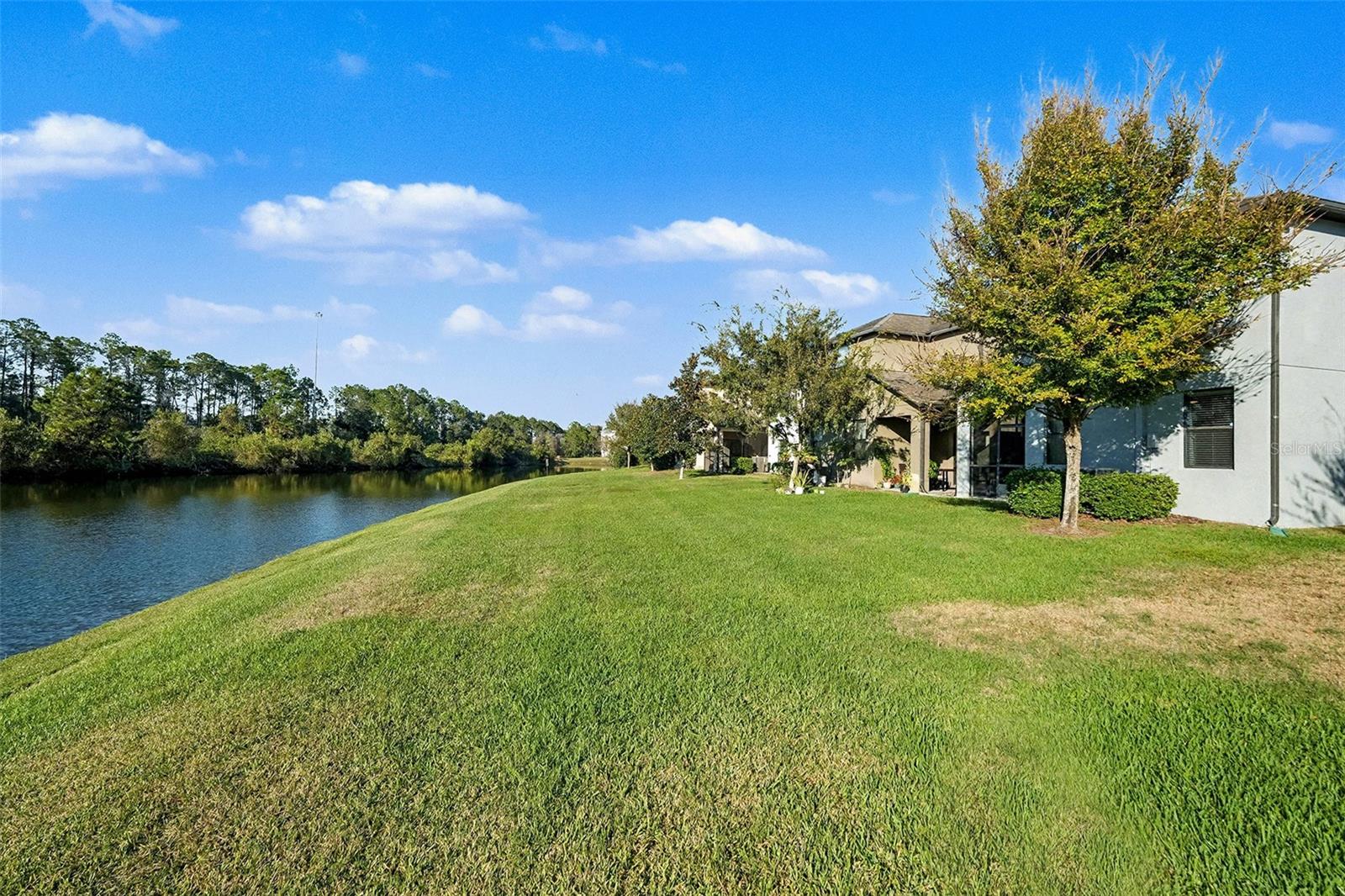 Image 29 of 33 For 1217 Ballard Green Place