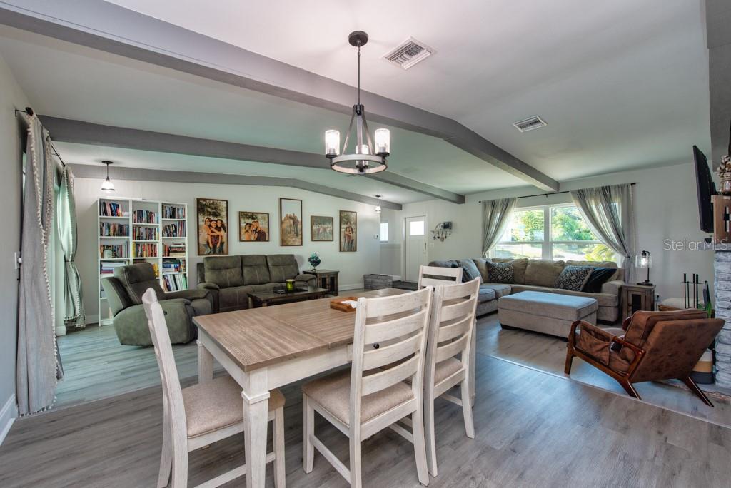 Image 10 of 52 For 515 Dora Drive