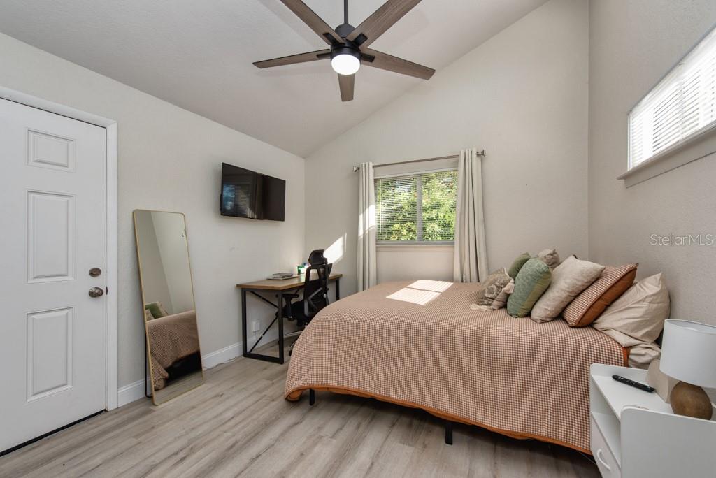 Image 19 of 52 For 515 Dora Drive