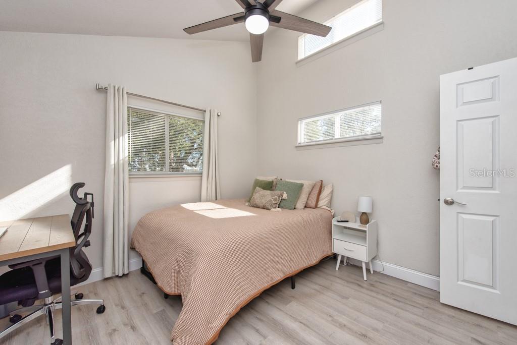 Image 20 of 52 For 515 Dora Drive