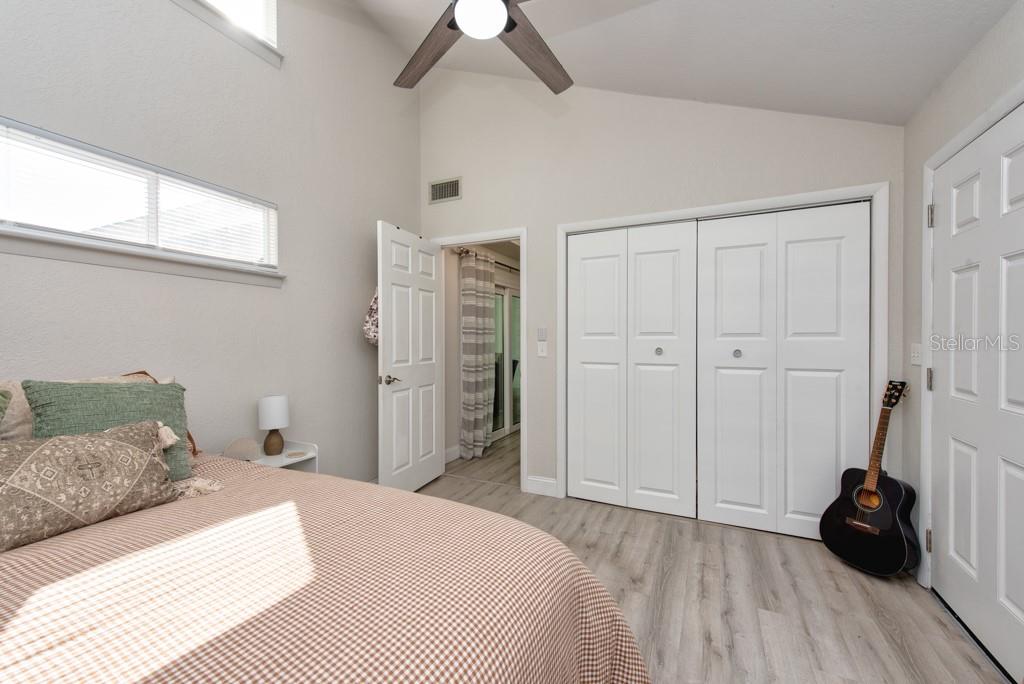 Image 21 of 52 For 515 Dora Drive